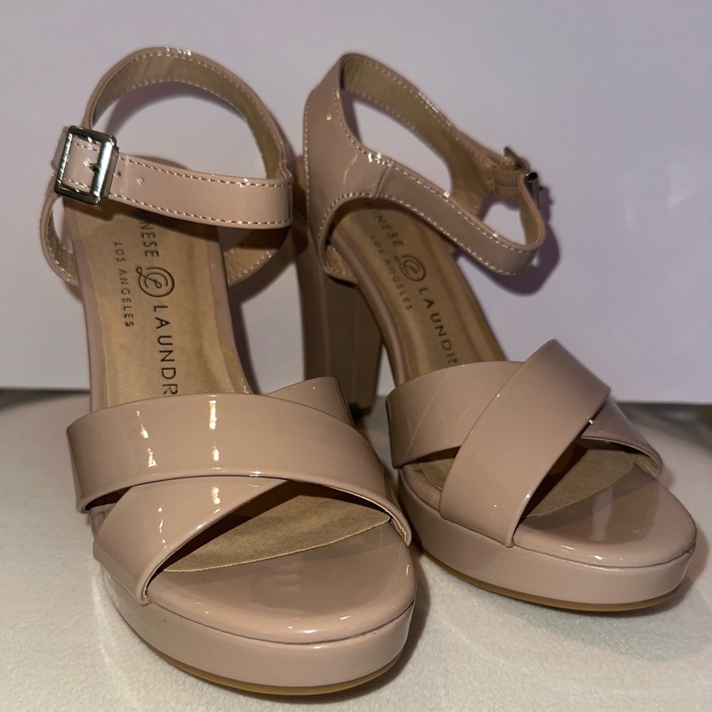 Chinese Laundry Women's Nude/Tan Heeled Sandals